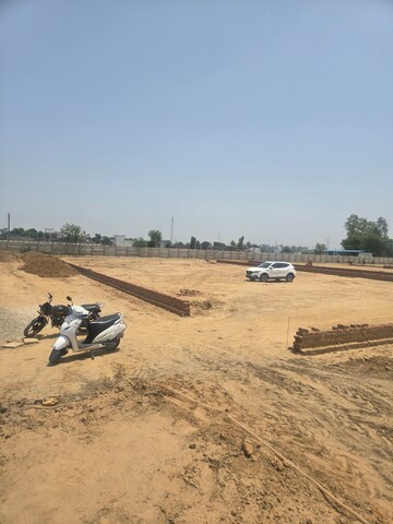  Plot For Sale in Modipuram