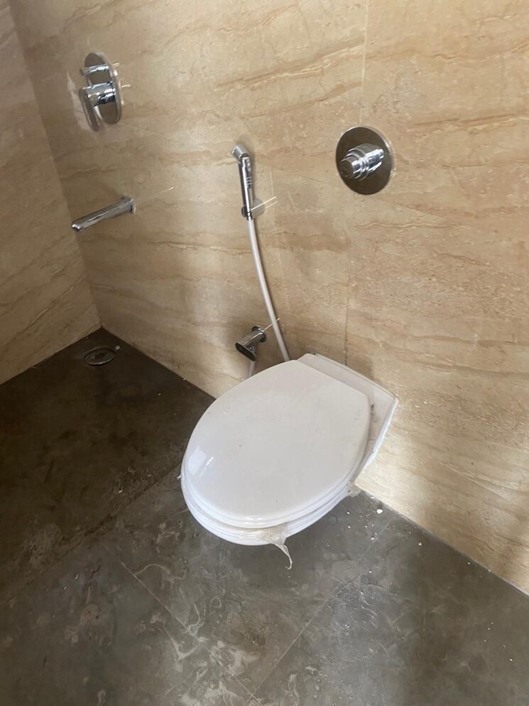 Bathroom, mahindra-roots 2 Bedroom 751 Sq.Ft. Apartment In Kandivali East Mumbai 8641851