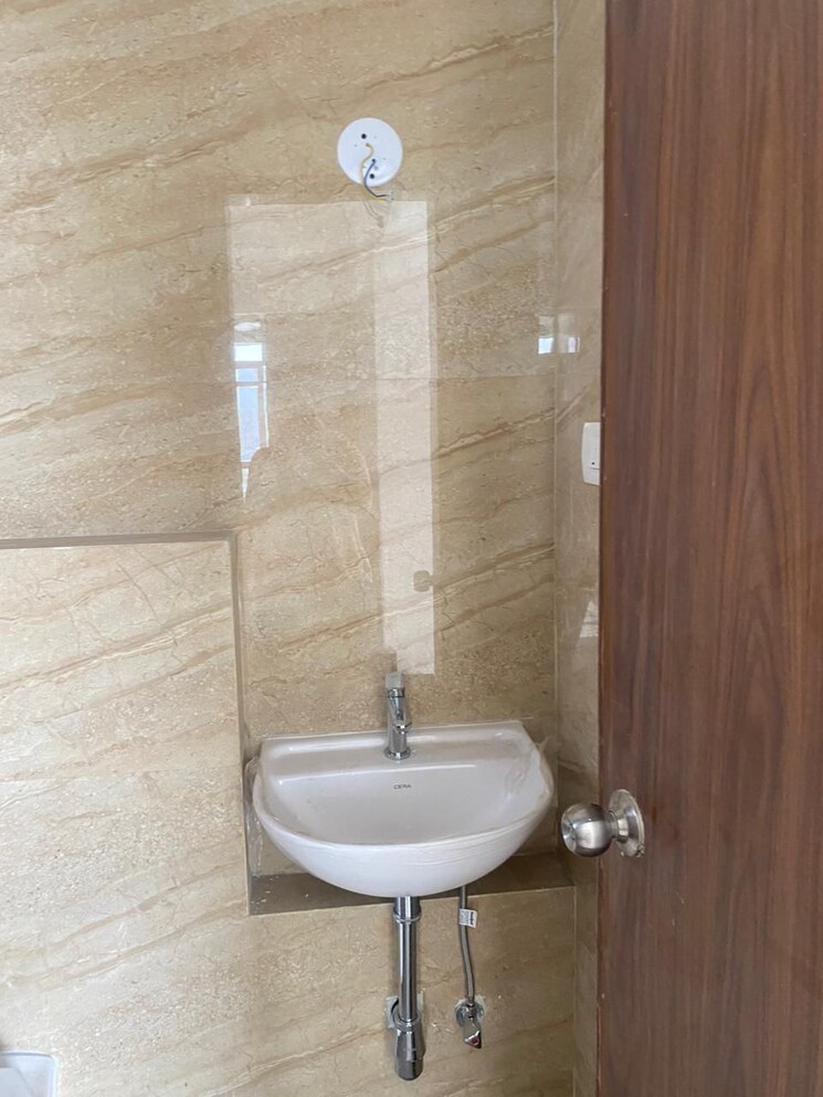 Bathroom, mahindra-roots 2 Bedroom 751 Sq.Ft. Apartment In Kandivali East Mumbai 8641851