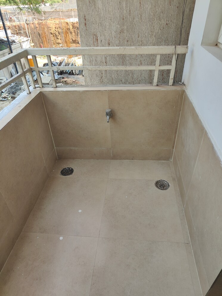 Balcony, shankar nagar 2 Bedroom 1166 Sq.Ft. Apartment In Shankar Nagar Raipur 8641896