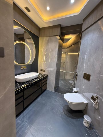 Bathroom in 4 BHK Apartment at Lodha World View, Worli – for Rent