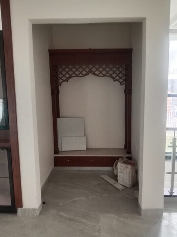 6+ BHK Independent House at Aerocity – for Sale