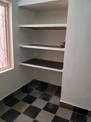 Furnished Amenities in 2 BHK Builder Floor at Koramangala – for Rent