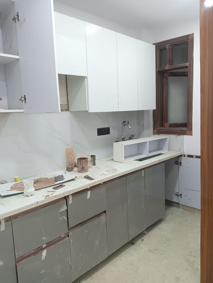 Kitchen, govindpuri 3 Bedroom 1000 Sq.Ft. Builder Floor In Govindpuri Delhi 8642024