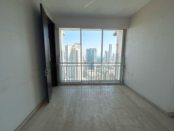 Room in 4 BHK Apartment at Runwals The Reserve, Worli – for Rent