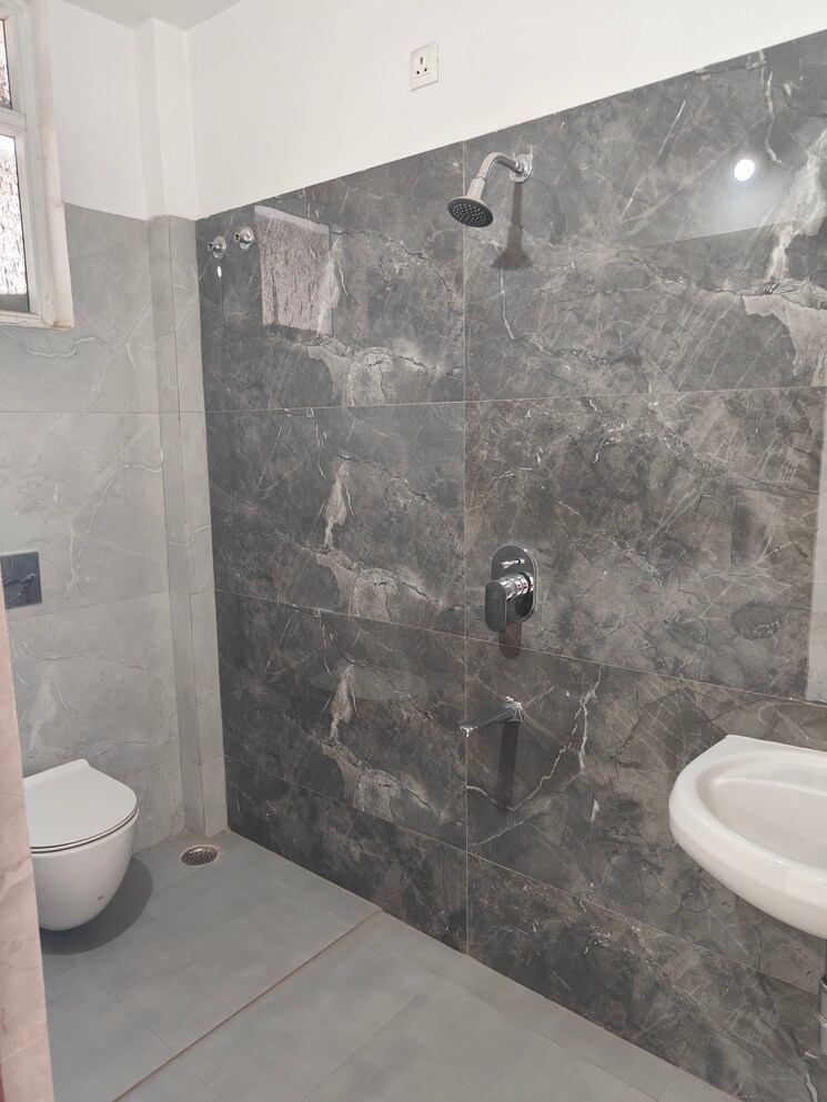 Bathroom, avanti vihar 3 Bedroom 1659 Sq.Ft. Apartment In Avanti Vihar Raipur 8642108