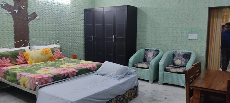 Bedroom, sector 14 3 Bedroom 4150 Sq.Ft. Builder Floor In Sector 14 Faridabad 8642025