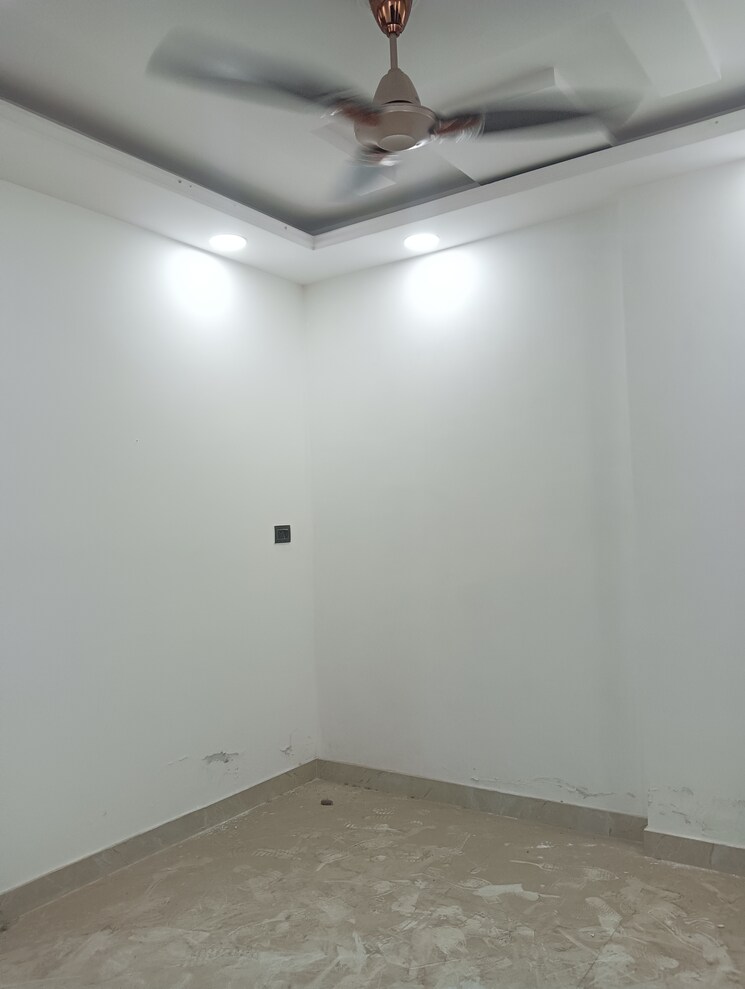 Room, govindpuri 2 Bedroom 550 Sq.Ft. Builder Floor In Govindpuri Delhi 8642055