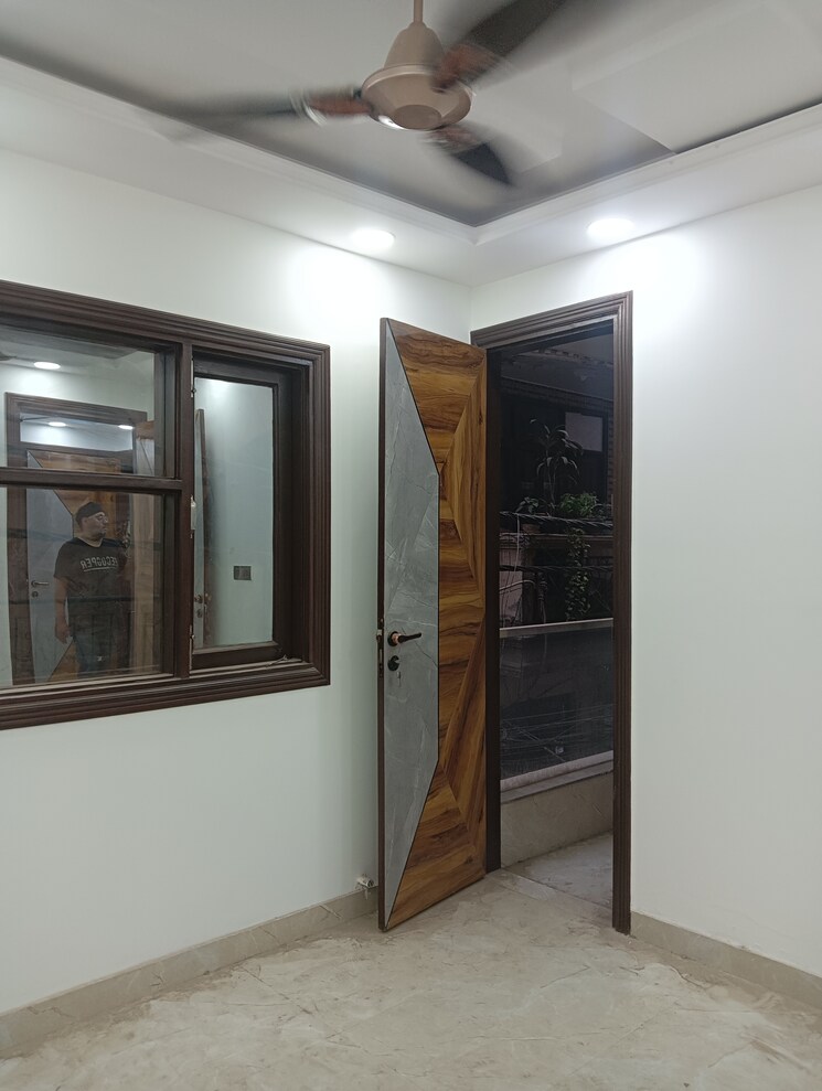 Room, govindpuri 2 Bedroom 550 Sq.Ft. Builder Floor In Govindpuri Delhi 8642055