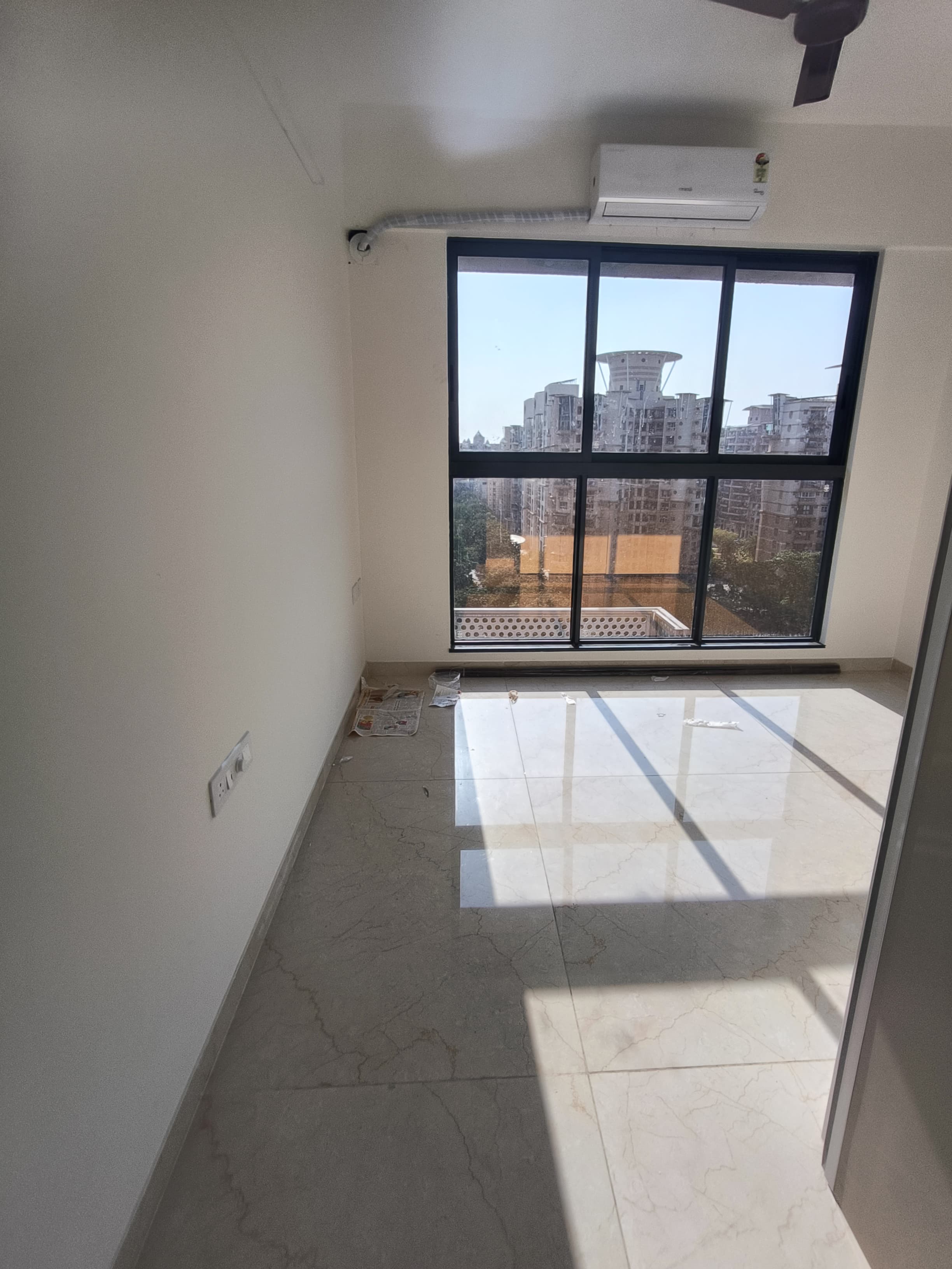 2 BHK + Extra Room Apartment For Rent in Godrej Urban Park