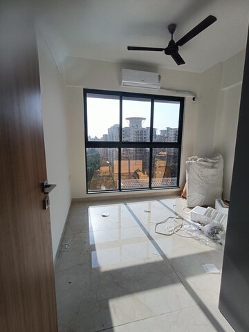Room in 2 BHK Apartment at Godrej Urban Park, Chandivali – for Rent
