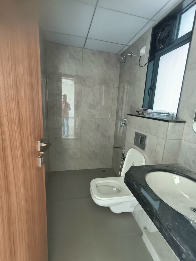 Bathroom, godrej-urban-park 2 Bedroom 665 Sq.Ft. Apartment In Chandivali Mumbai 8642116