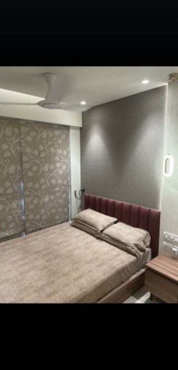 1 BHK Apartment For Rent in Hiranandani Regent Hill, Powai