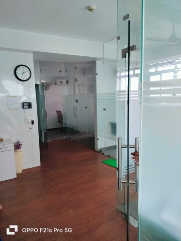 Room in 3 BHK Apartment at Sushma Valencia, International Airport Road – for Rent