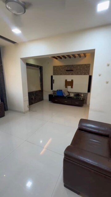 Living Room in 4 BHK Apartment at Sindhi Society, Chembur – for Rent