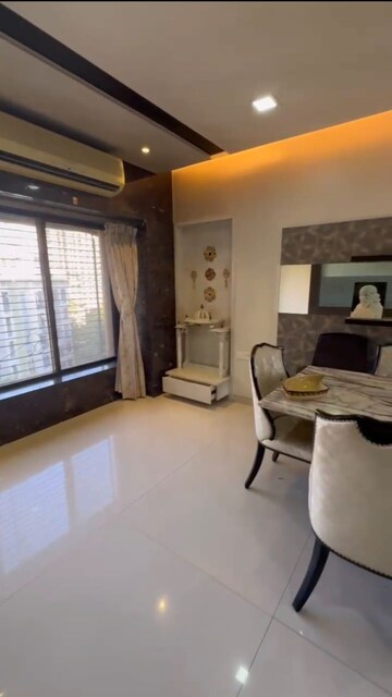 Living Room in 4 BHK Apartment at Sindhi Society, Chembur – for Rent