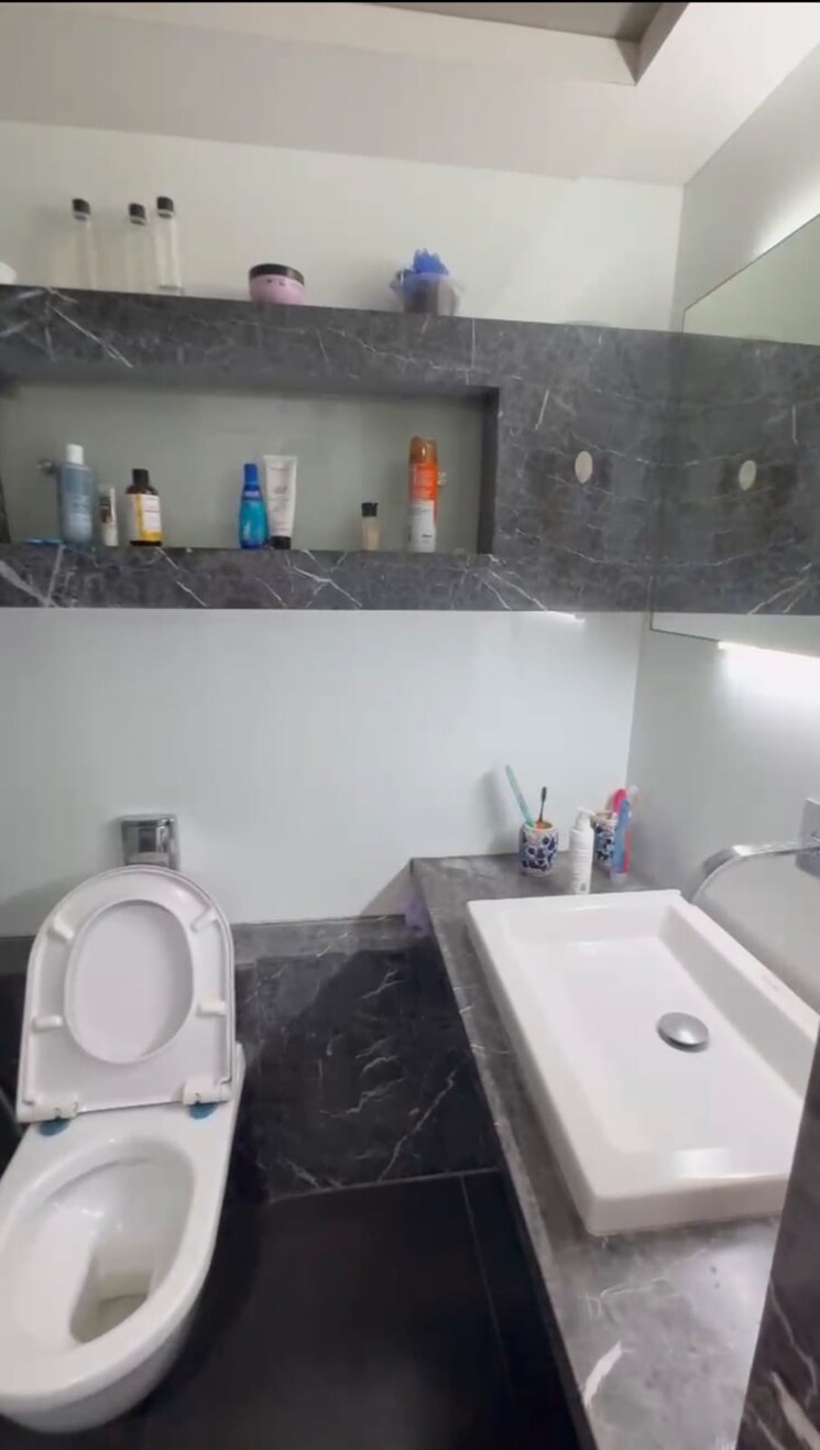Bathroom, sindhi-society 4 Bedroom 1820 Sq.Ft. Apartment In Chembur Mumbai 8642169