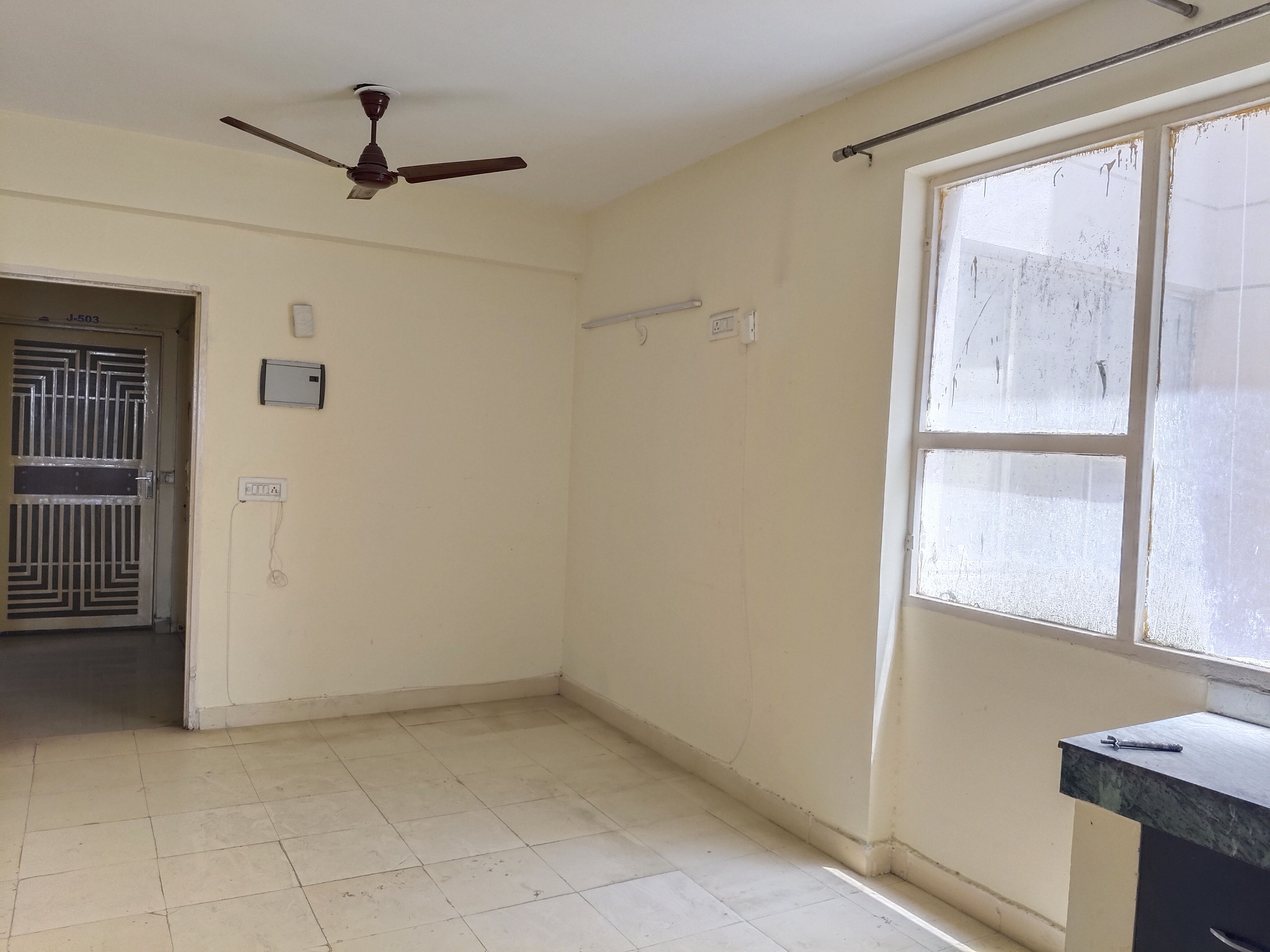 2 BHK Apartment For Rent in Adore Happy Homes