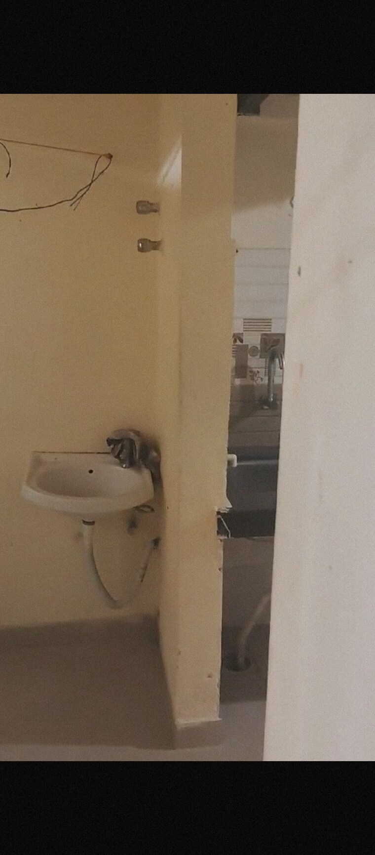 Bathroom, keytech-jiten-chs 2 Bedroom 552 Sq.Ft. Apartment In Andheri West Mumbai 8642240