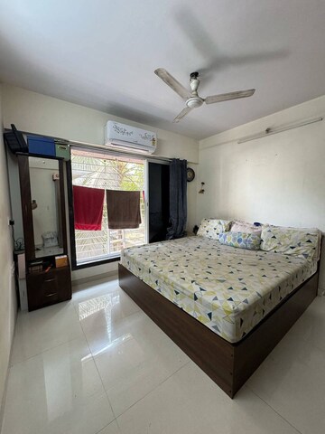 Bedroom in 2 BHK Apartment at Sindhi Society, Chembur – for Rent