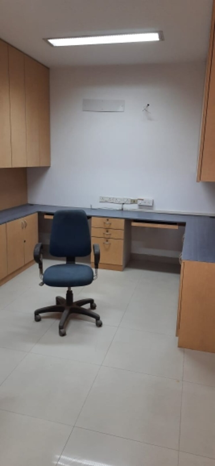 Team Area, atlanta-building Commercial Office Space 1800 Sq.Ft. In Nariman Point Mumbai 8642275