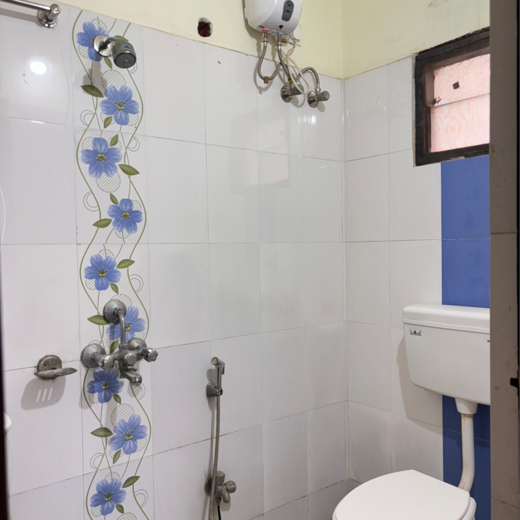 Bathroom, madhapur 2 Bedroom 1250 Sq.Ft. Builder Floor In Madhapur Hyderabad 8642298