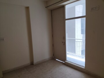 Room in 2 BHK Apartment at Adore Happy Homes, Sector 86 – for Rent