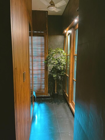 Furnished Amenities in 2 BHK Apartment at Nahar Amrit Shakti Yvonne, Chandivali – for Rent
