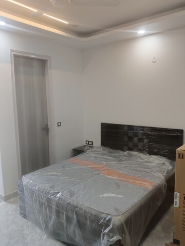 Bedroom in 1 RK Builder Floor at Sector 56 – for Rent