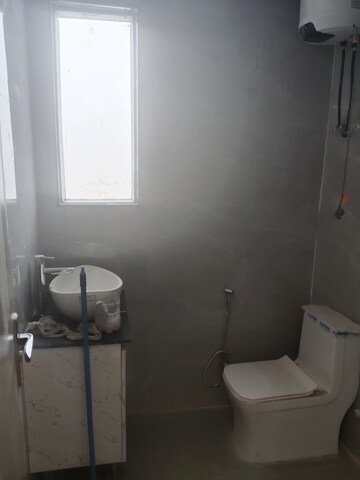 Bathroom in 1 RK Builder Floor at Sector 56 – for Rent