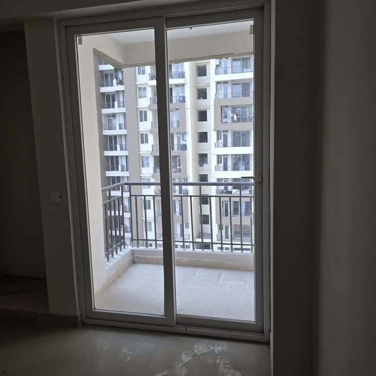 Room, amrapali-golf-homes 3 Bedroom 1425 Sq.Ft. Apartment In Sector 4 Greater Noida Greater Noida 8642346