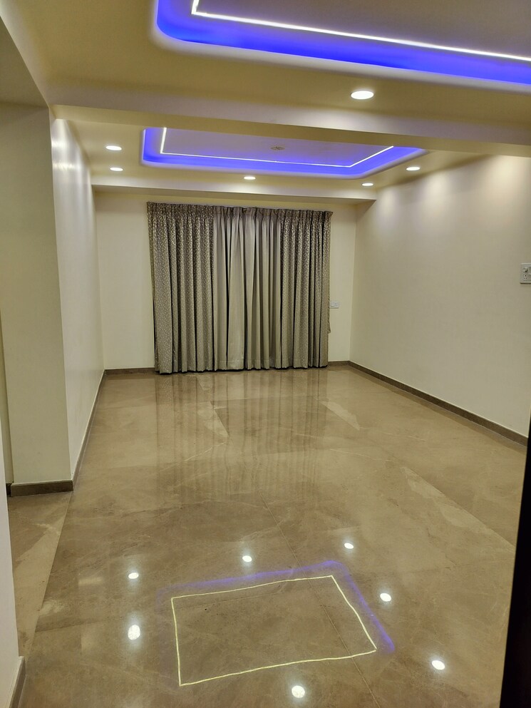 Room, relliance-lashkaria-solitaire 2 Bedroom 610 Sq.Ft. Apartment In Andheri West Mumbai 8642381