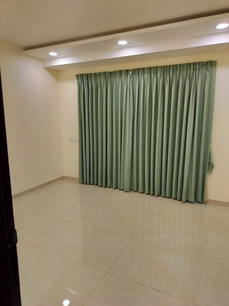 Room, relliance-lashkaria-solitaire 2 Bedroom 610 Sq.Ft. Apartment In Andheri West Mumbai 8642381