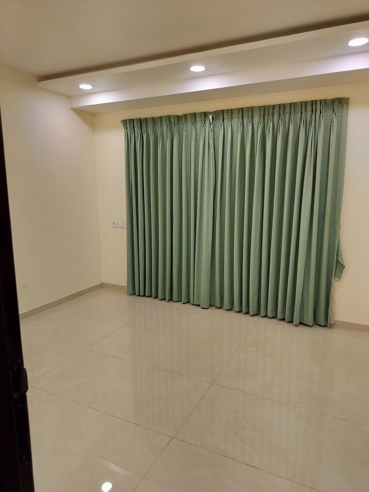 Room, relliance-lashkaria-solitaire 2 Bedroom 610 Sq.Ft. Apartment In Andheri West Mumbai 8642381