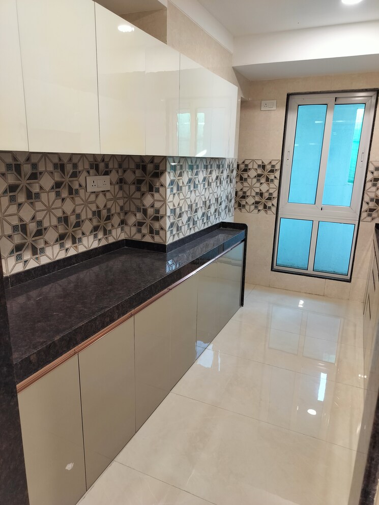 Kitchen, relliance-lashkaria-solitaire 2 Bedroom 610 Sq.Ft. Apartment In Andheri West Mumbai 8642381