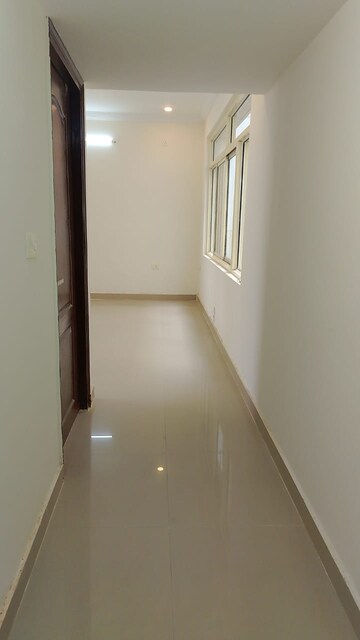 Building Lobby in 2 BHK Apartment at Radicon Vedantam, Sector 16c Greater Noida – for Rent