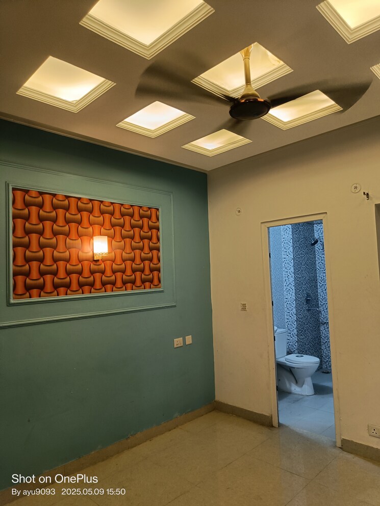 Attached Bathroom, vrindavan yojna 3 Bedroom 1440 Sq.Ft. Apartment In Vrindavan Yojna Lucknow 8642452