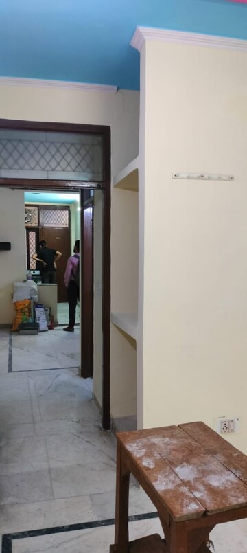 Building Lobby in 1 BHK Builder Floor at Govindpuri – for Rent
