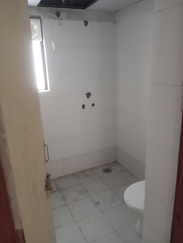 Bathroom in 3 BHK Apartment at Amolik Sankalp, Sector 85 – for Rent