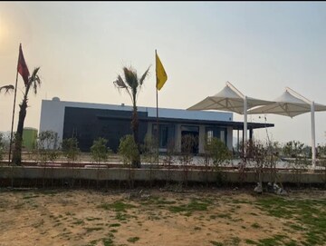  Shop – Exterior View View at Auric Universal Square, Sector 79 - for Sale