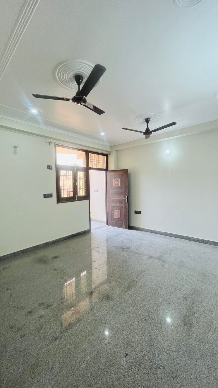 Room, palm-residency-chhatarpur 1 Bedroom 550 Sq.Ft. Apartment In Chattarpur Delhi 8642483