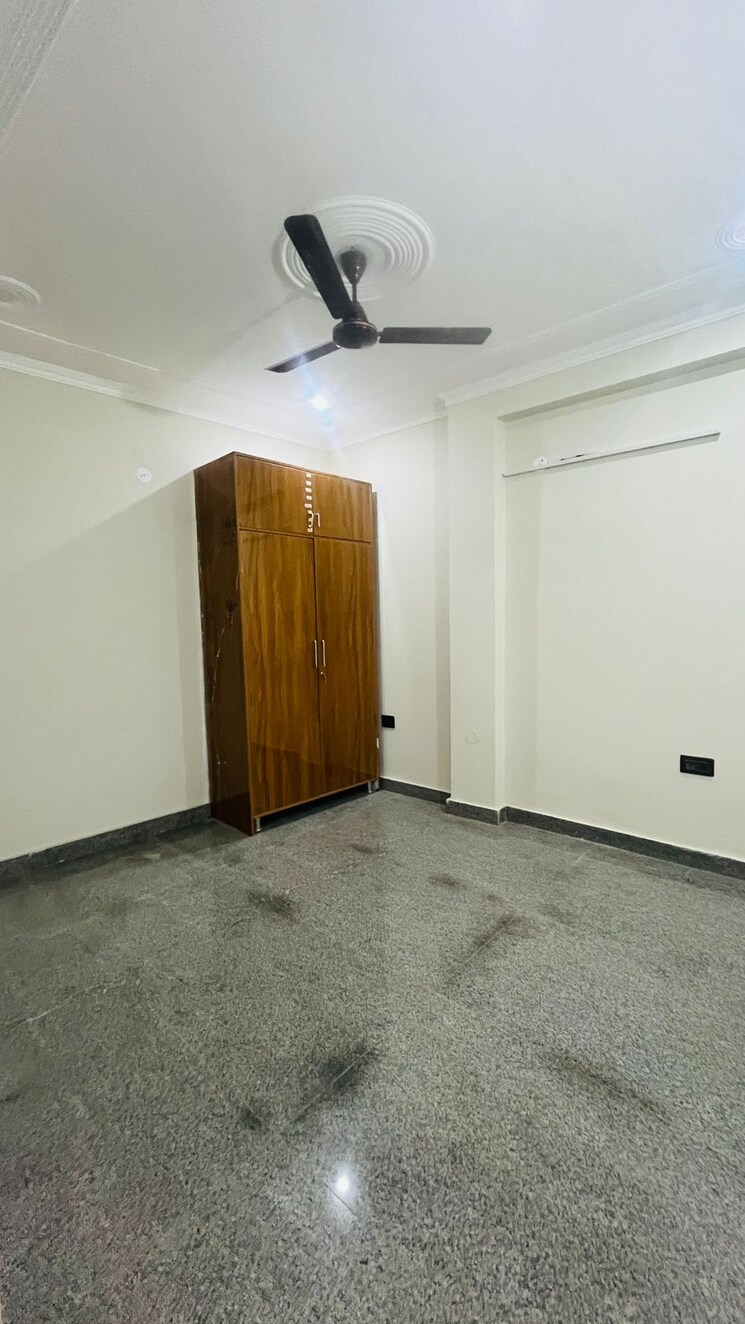 Room, palm-residency-chhatarpur 1 Bedroom 550 Sq.Ft. Apartment In Chattarpur Delhi 8642483