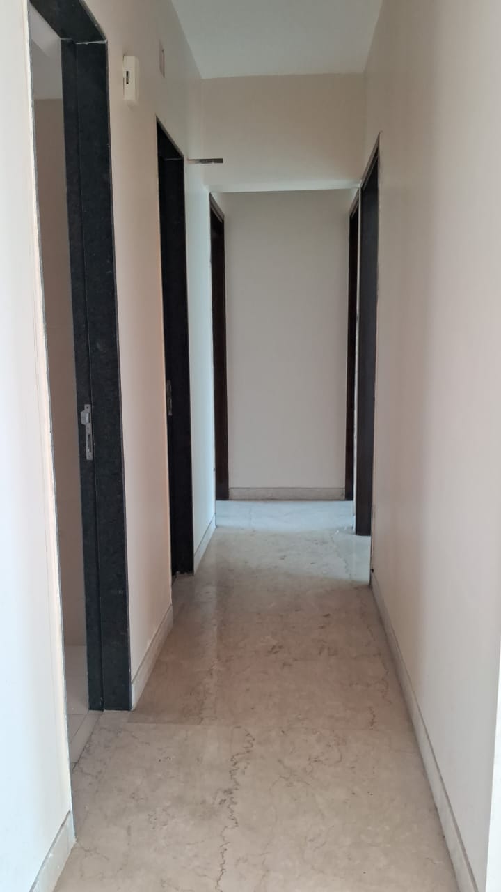 3 BHK + Pooja Room 1029 Sq.Ft. Apartment in Sheth Avalon