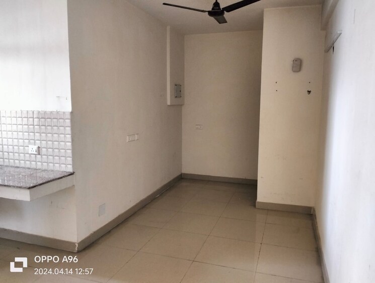 Room, terra-lavinium 2 Bedroom 598 Sq.Ft. Apartment In Sector 75 Faridabad 8642542