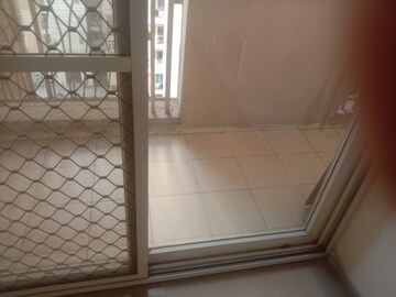 Room in 2 BHK Apartment at Mahagun Mywoods, Sector 16c Greater Noida – for Rent