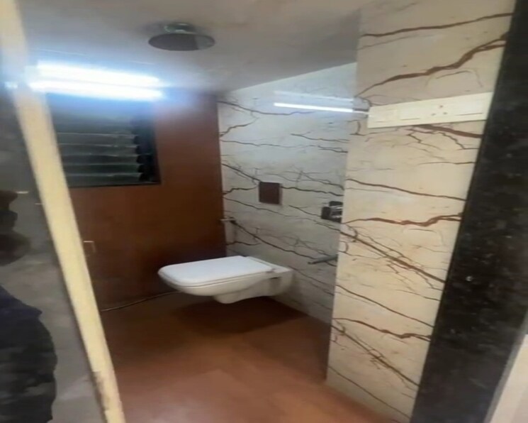 Bathroom, dadar east 1 Bedroom 450 Sq.Ft. Apartment In Dadar East Mumbai 8642561