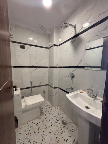 Bathroom in 1 BHK Apartment at Palm Residency Chhatarpur, Chattarpur – for Rent