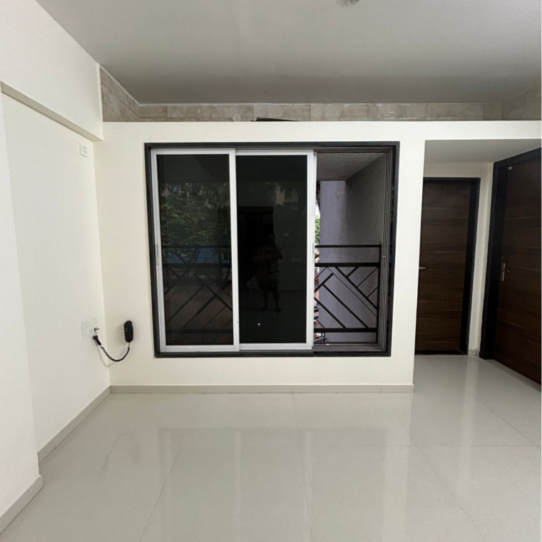 Room, goregaon west 1 Bedroom 550 Sq.Ft. Apartment In Goregaon West Mumbai 8642606