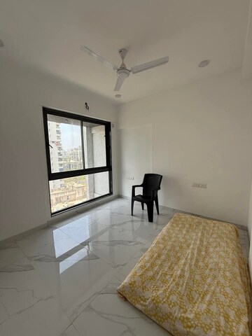 2 BHK Apartment For Rent in Dev Leo Tower, Oshiwara