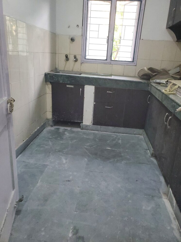 Kitchen, sector 22 dwarka 3 Bedroom 1600 Sq.Ft. Apartment In Sector 22 Dwarka Delhi 8642646